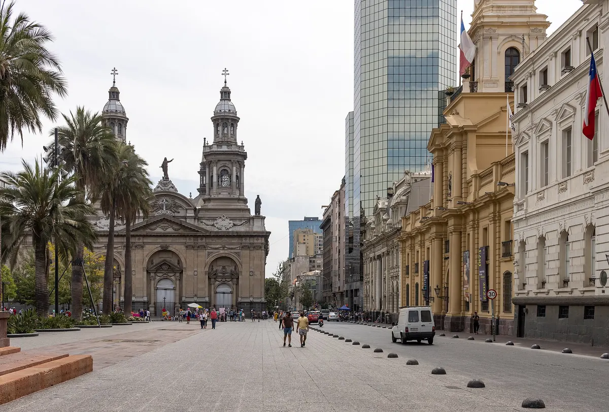 Centro de Santiago, próximo a uma estação de metrô